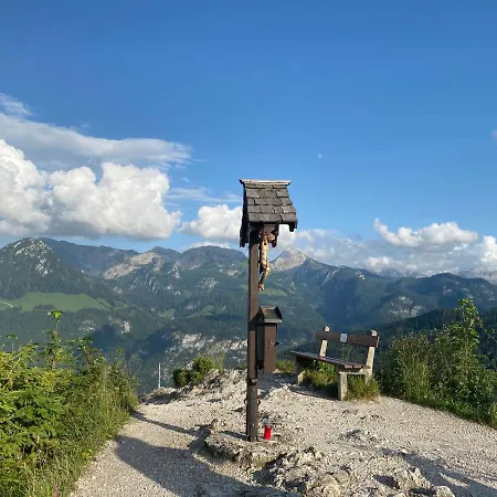 Haus Hallertau Apartment Schönau am Königssee