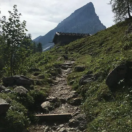 Apartment Haus Hallertau Schönau am Königssee